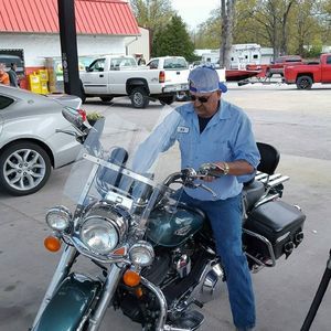 Meet your Posher, Bill